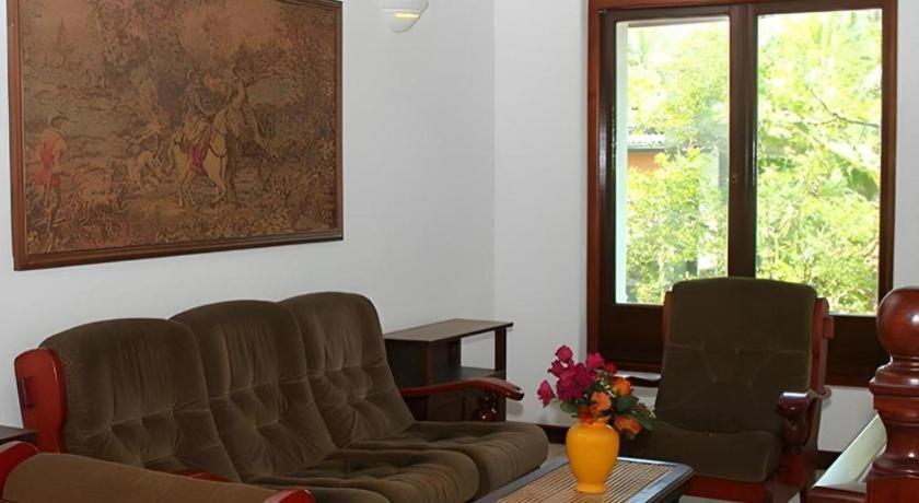 The Mgs Hotel Elpitiya  Extérieur photo